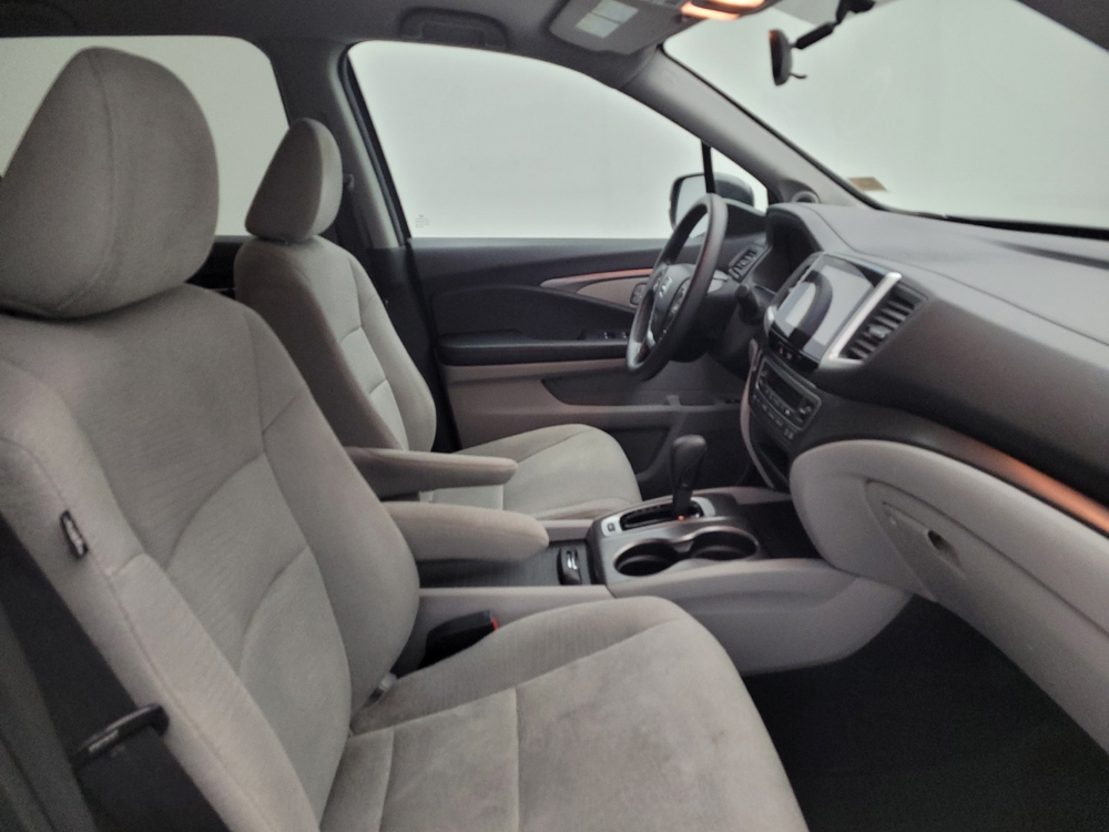 2016 Honda Pilot EX - Photo 16