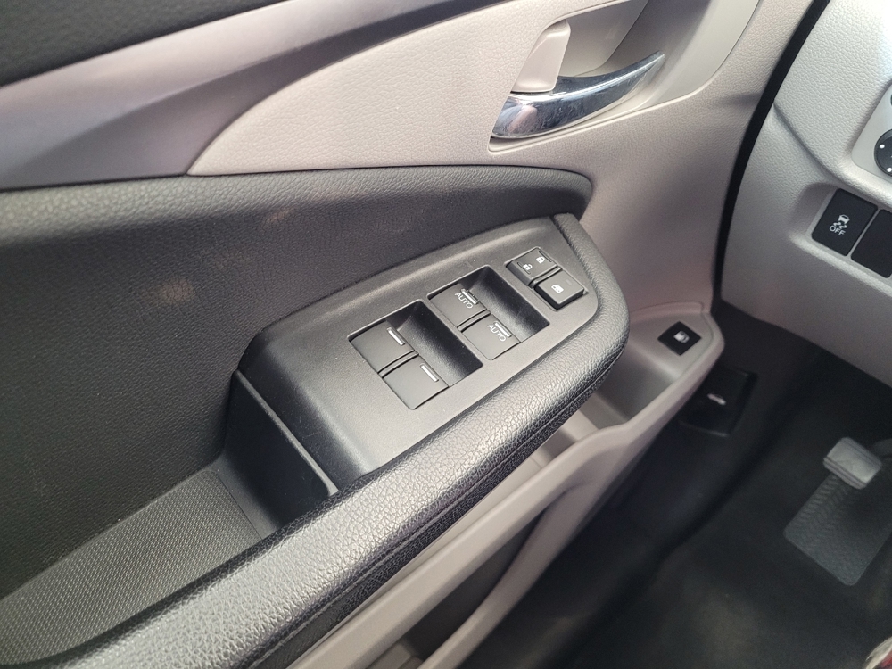 2016 Honda Pilot EX - Photo 21