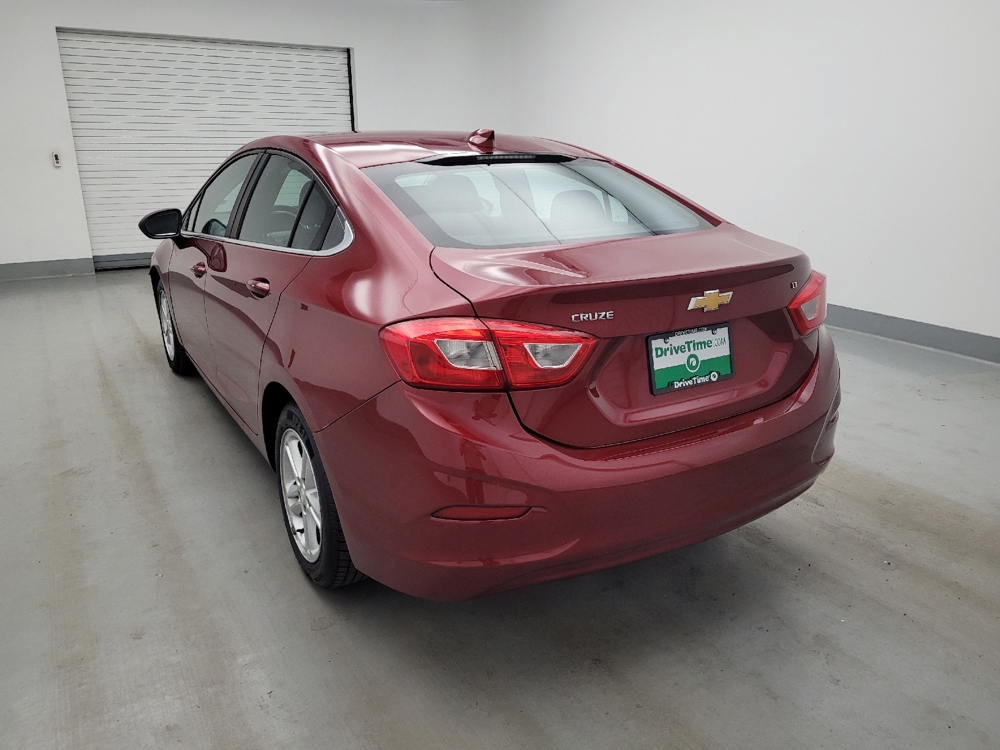 2017 Chevrolet Cruze LT - Photo 4