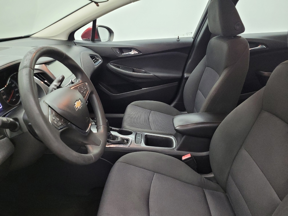 2017 Chevrolet Cruze LT - Photo 13