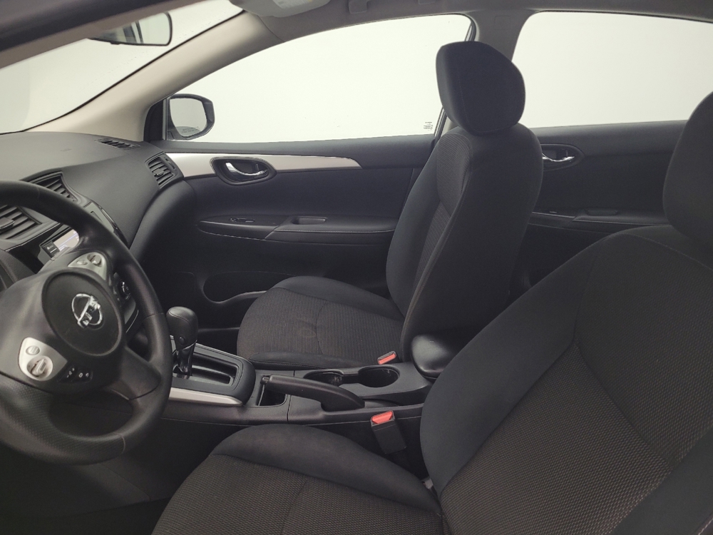 2019 Nissan Sentra S - Photo 13