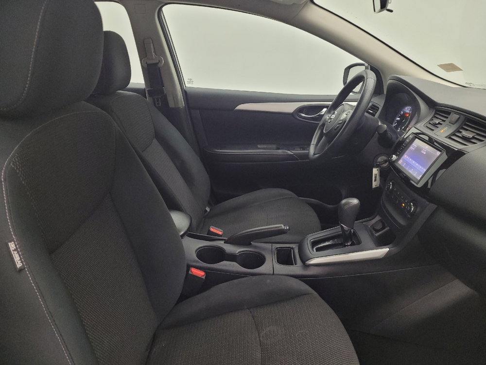 2019 Nissan Sentra S - Photo 16