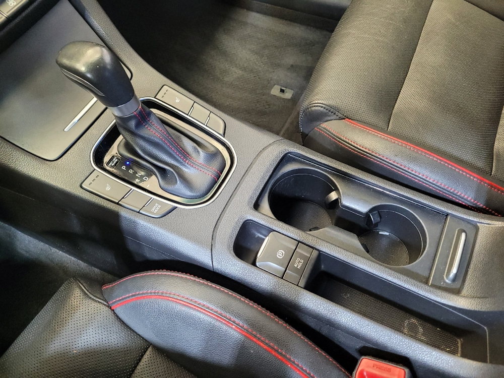 2018 Hyundai Elantra GT GT Sport - Photo 20