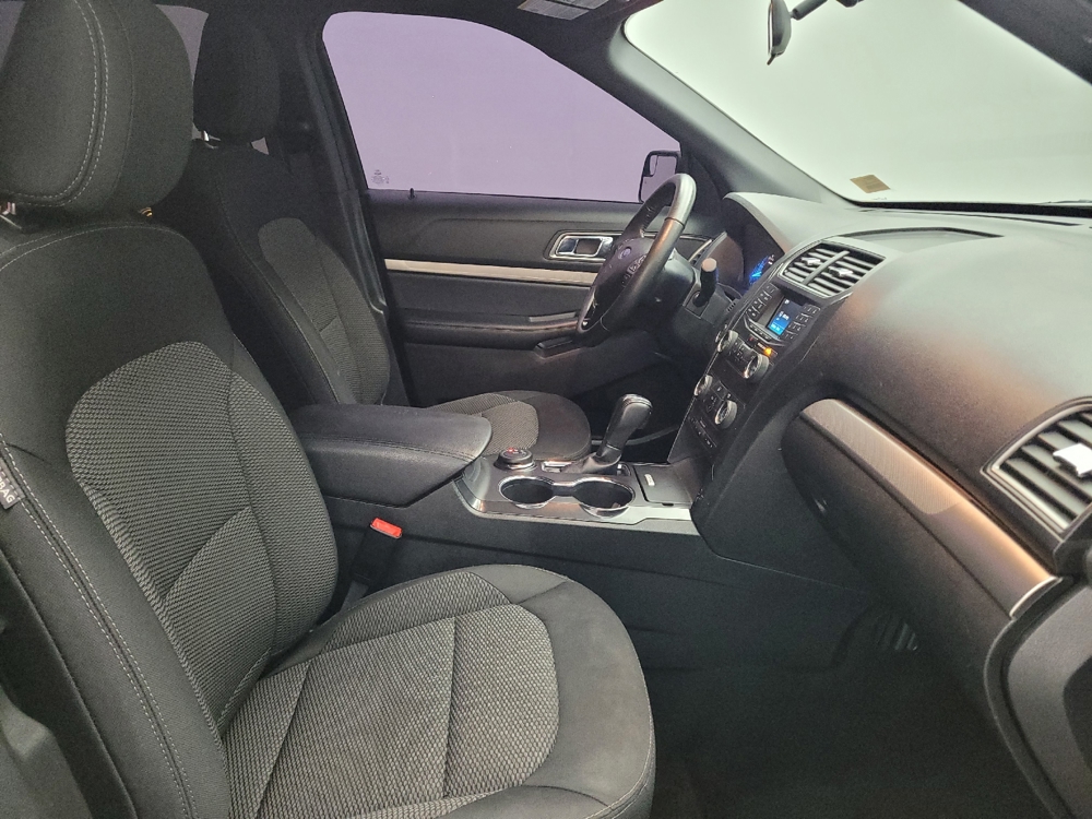 2018 Ford Explorer XLT - Photo 16