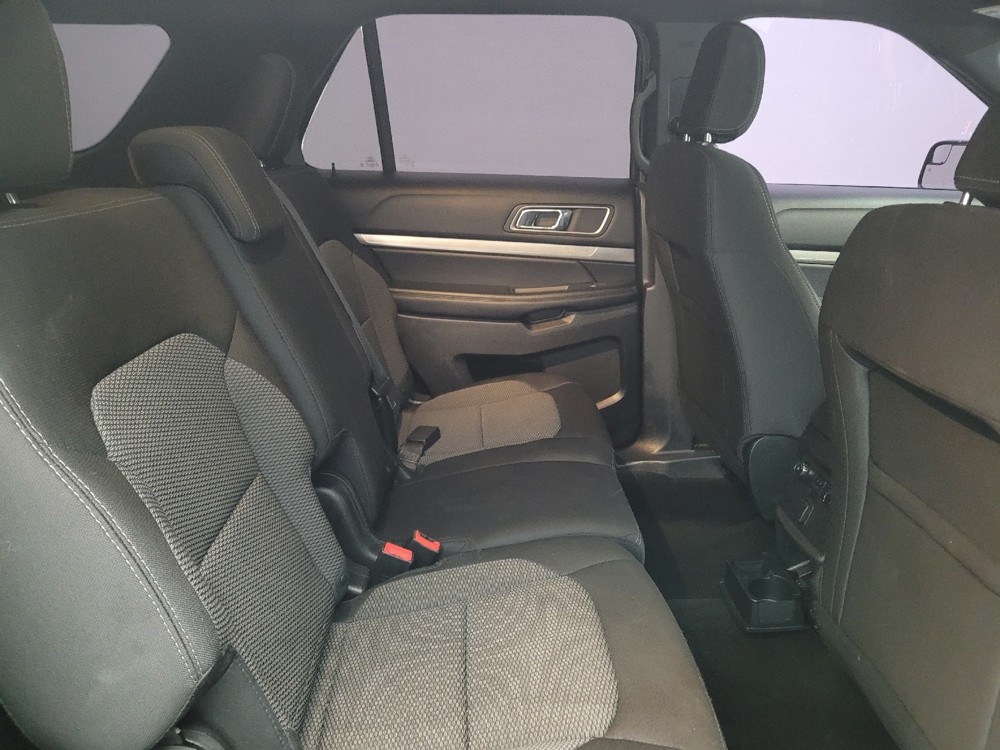 2018 Ford Explorer XLT - Photo 15