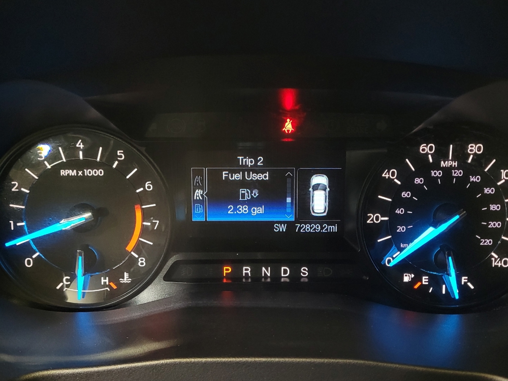 2018 Ford Explorer XLT - Photo 18