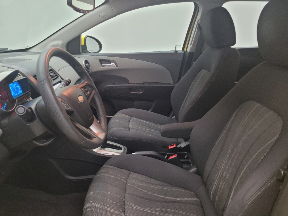 2015 Chevrolet Sonic LT - Photo 13