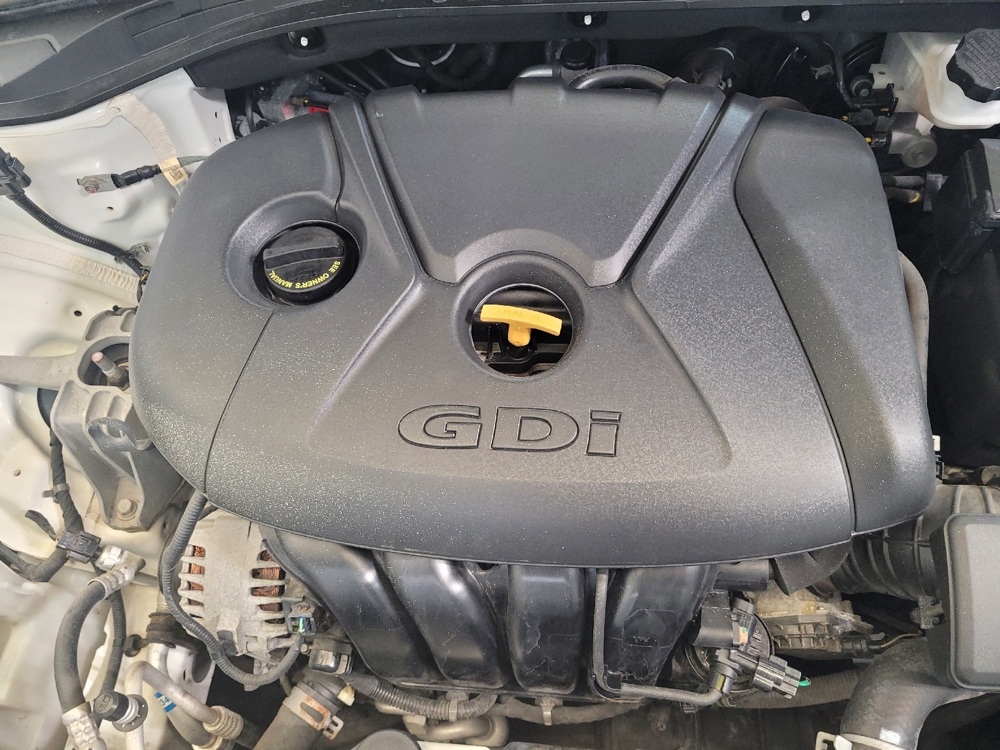 2019 Hyundai Elantra GT GT - Photo 23