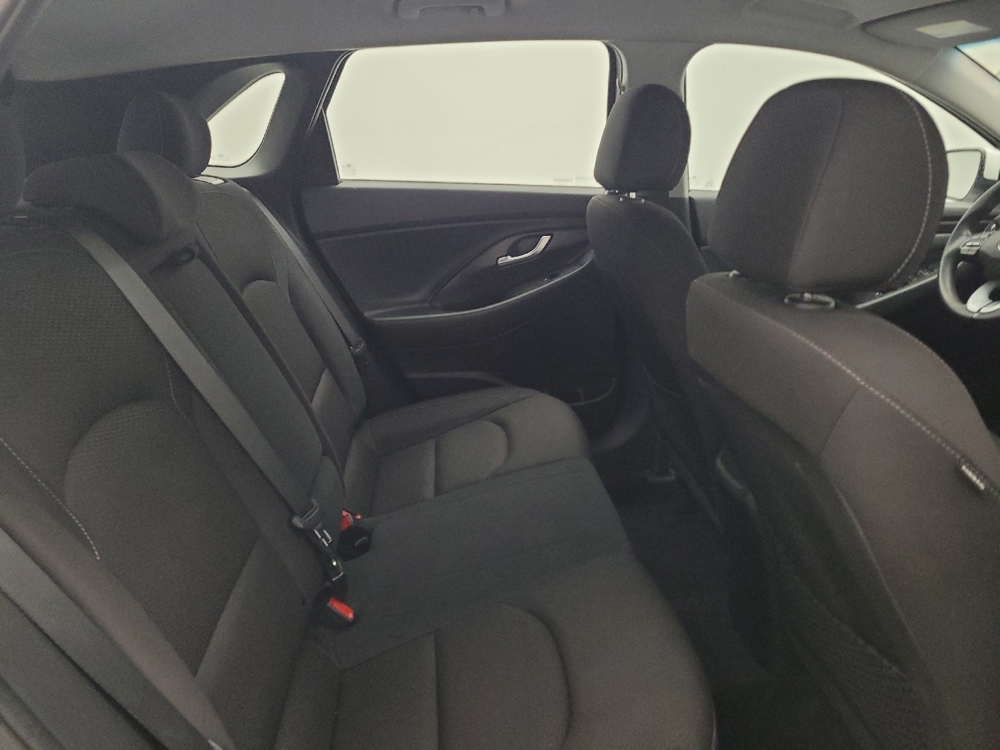 2019 Hyundai Elantra GT GT - Photo 15
