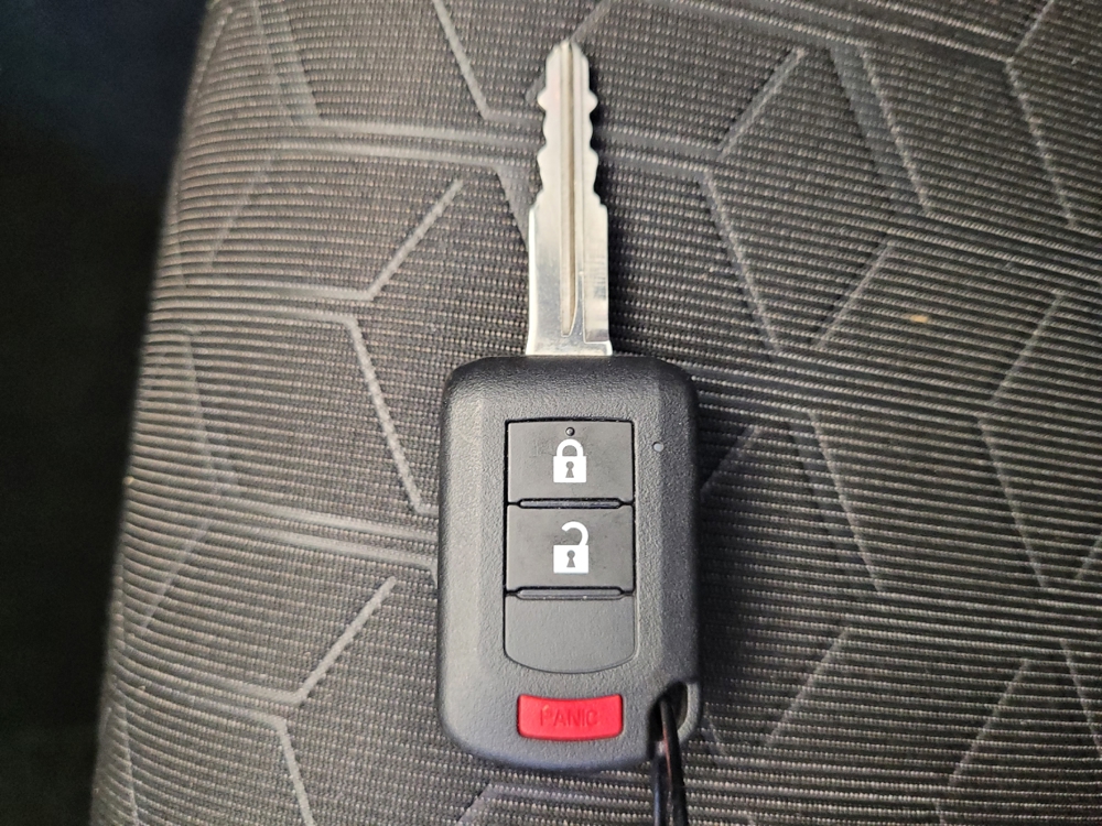 2021 Mitsubishi Outlander Sport ES - Photo 25
