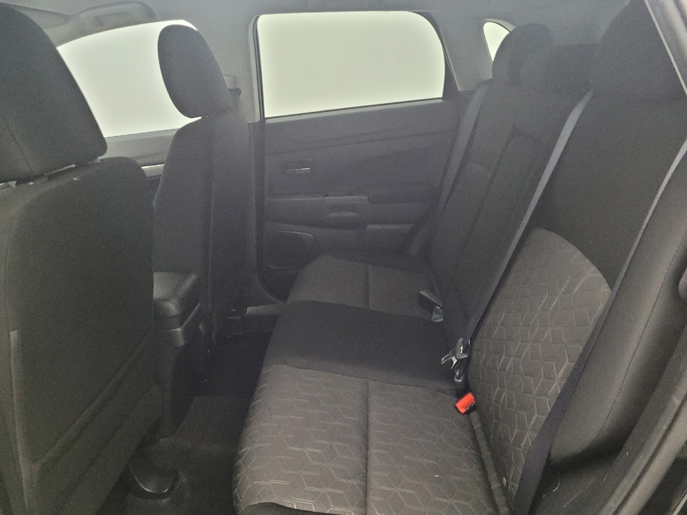 2021 Mitsubishi Outlander Sport ES - Photo 14