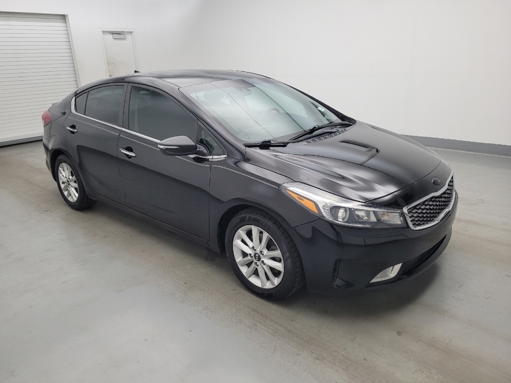 2017 Kia Forte S - Photo 9