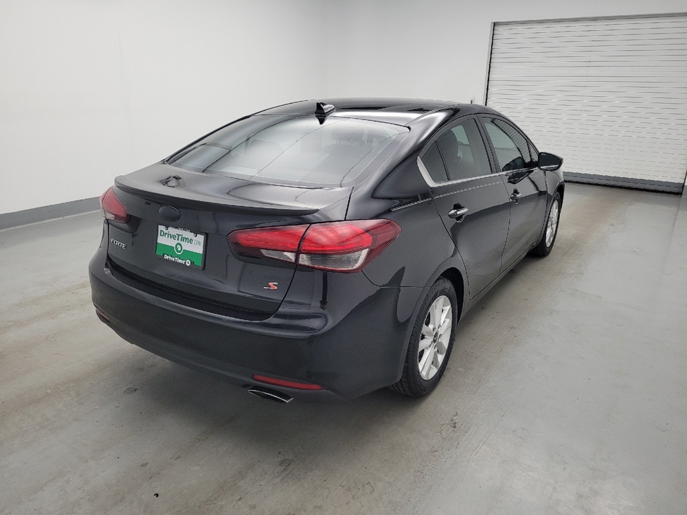 2017 Kia Forte S - Photo 7