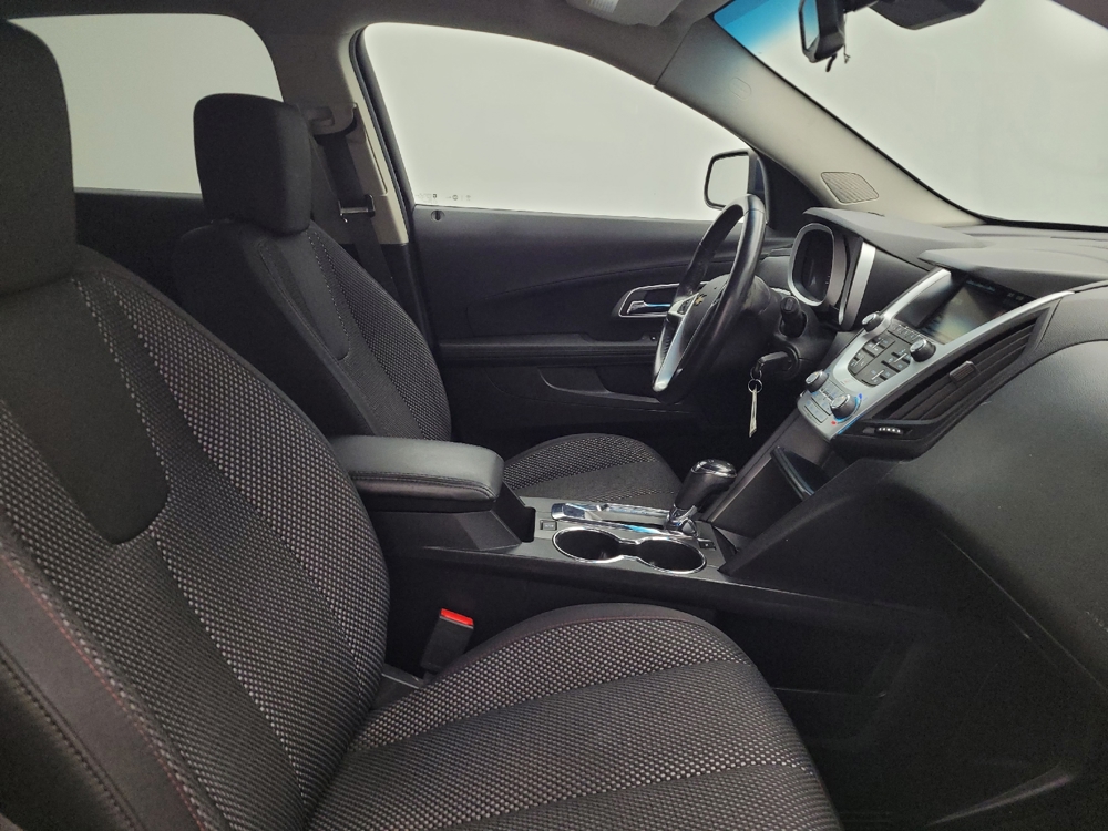 2017 Chevrolet Equinox LT - Photo 16