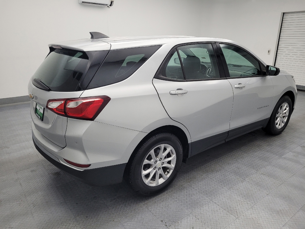 2018 Chevrolet Equinox LS - Photo 8