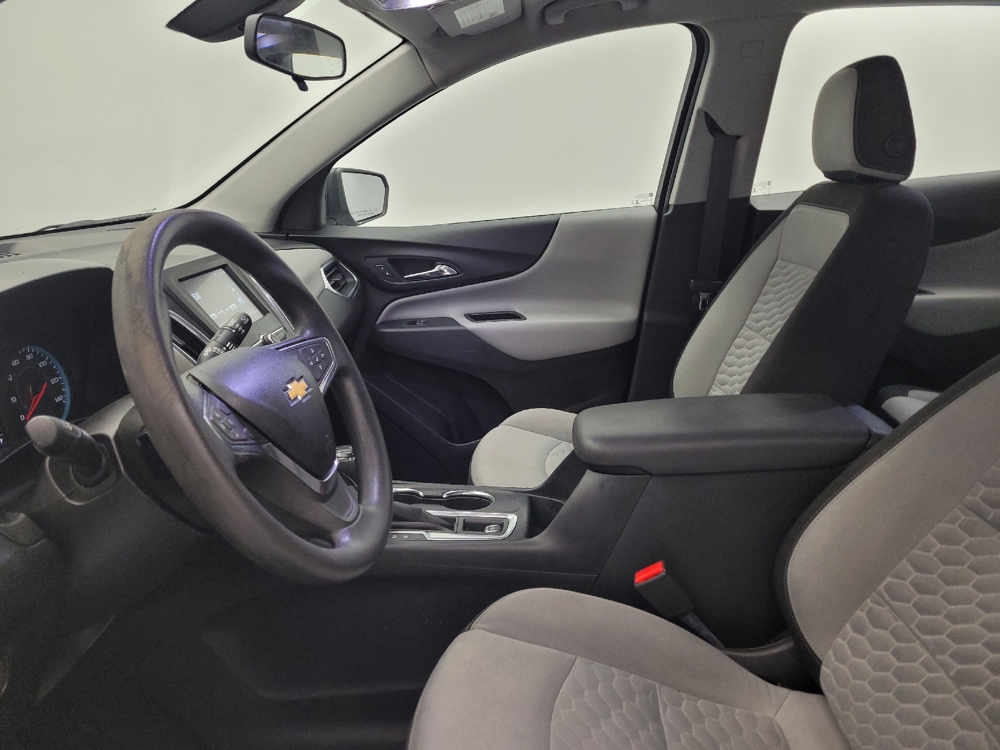 2018 Chevrolet Equinox LS - Photo 13