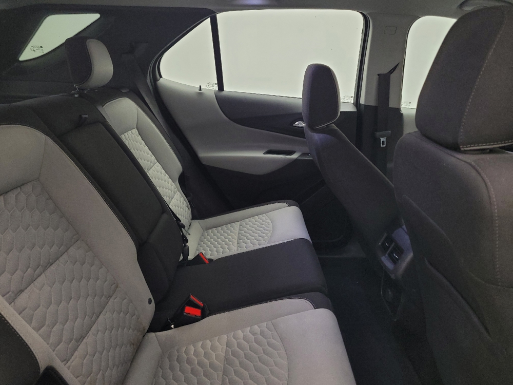 2018 Chevrolet Equinox LS - Photo 15