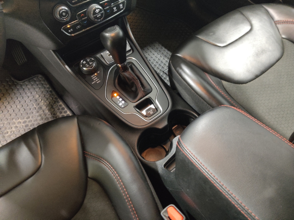 2022 Jeep Cherokee Trailhawk - Photo 20