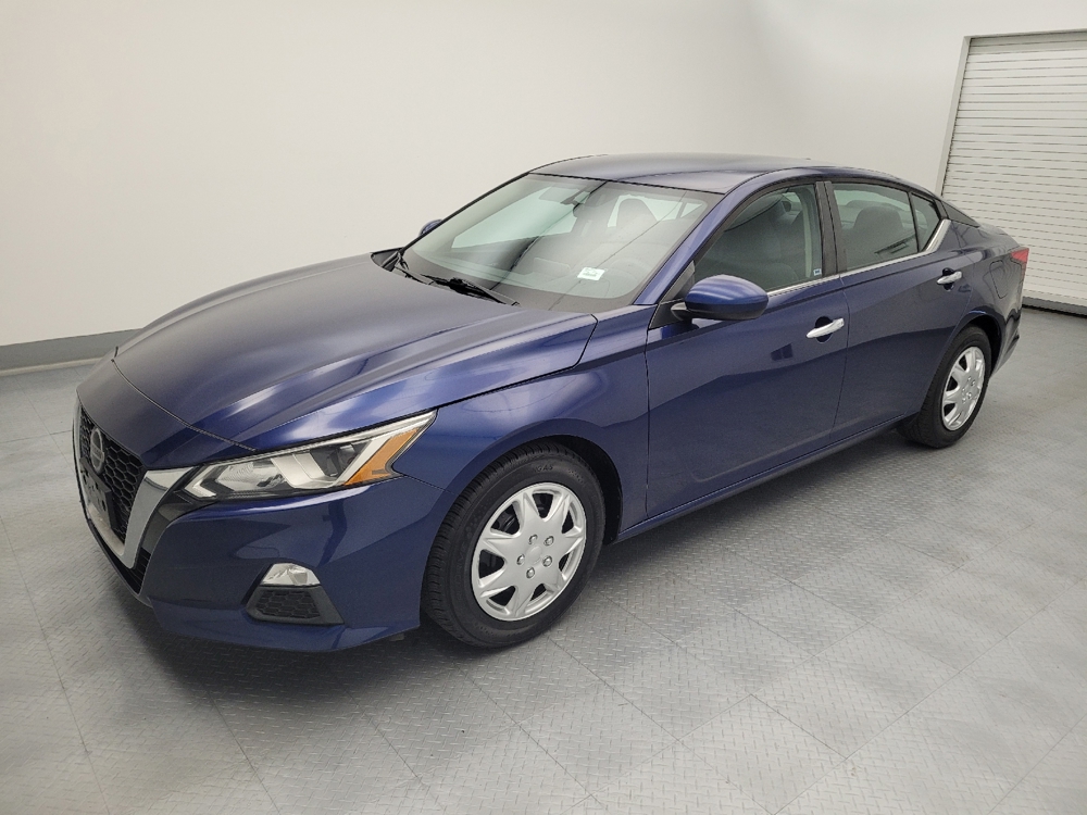 2019 Nissan Altima S - Photo 2