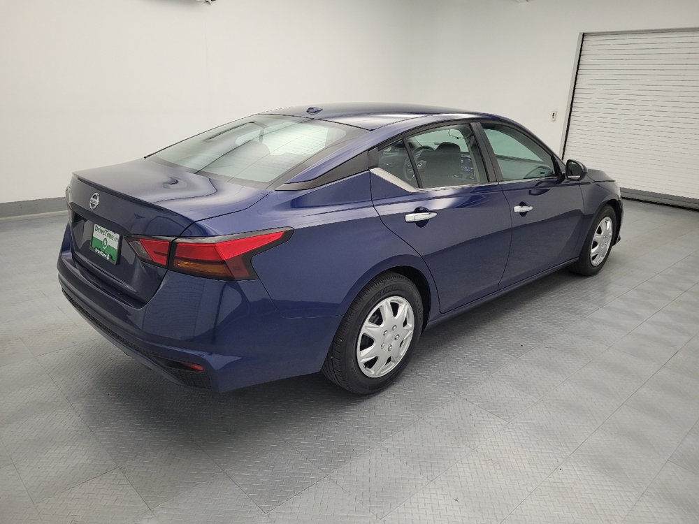 2019 Nissan Altima S - Photo 8