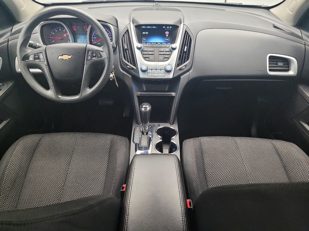 2017 Chevrolet Equinox LS - Photo 17