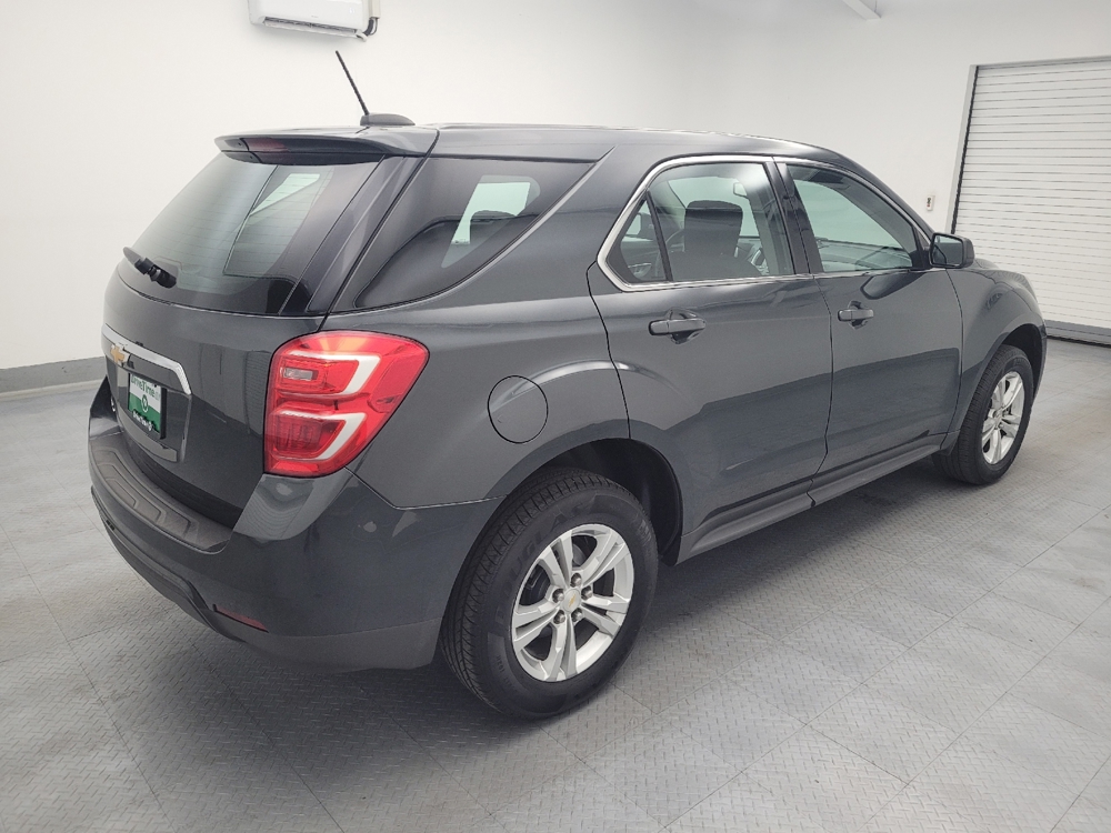 2017 Chevrolet Equinox LS - Photo 8