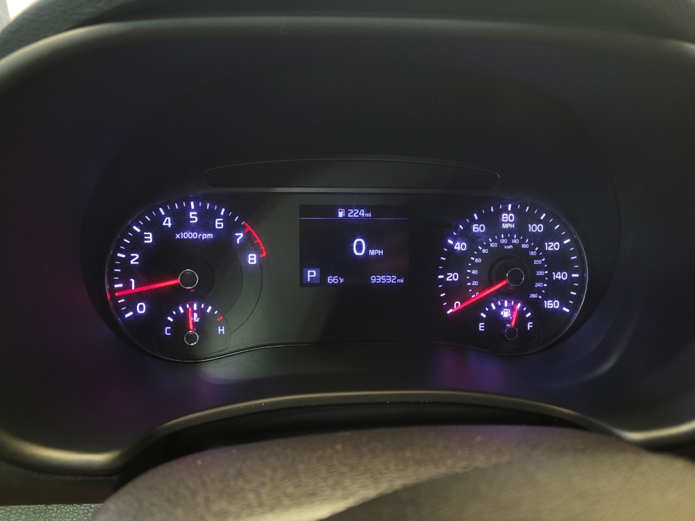 2020 Kia Soul LX - Photo 18