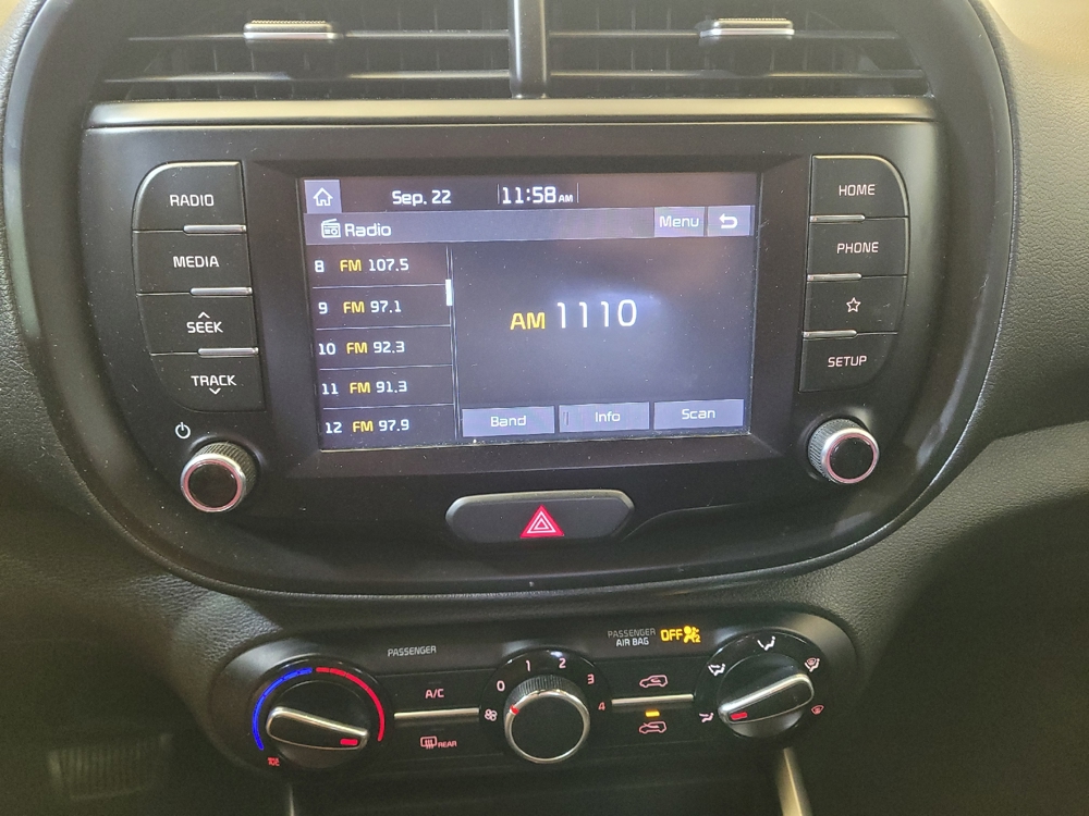 2020 Kia Soul LX - Photo 19