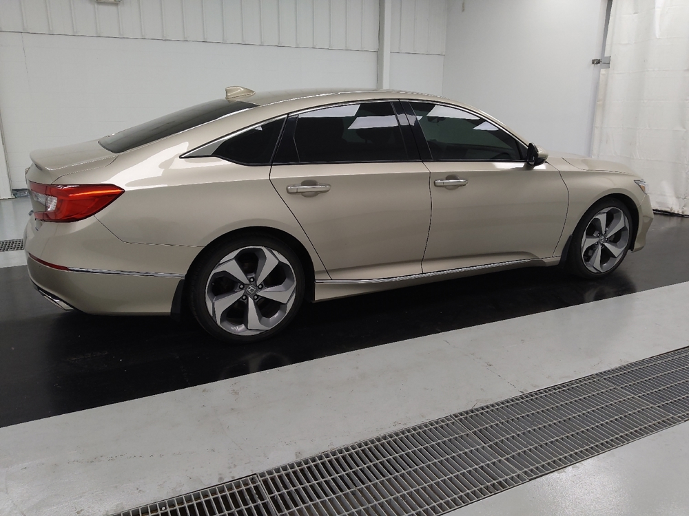 2018 Honda Accord Touring - Photo 8