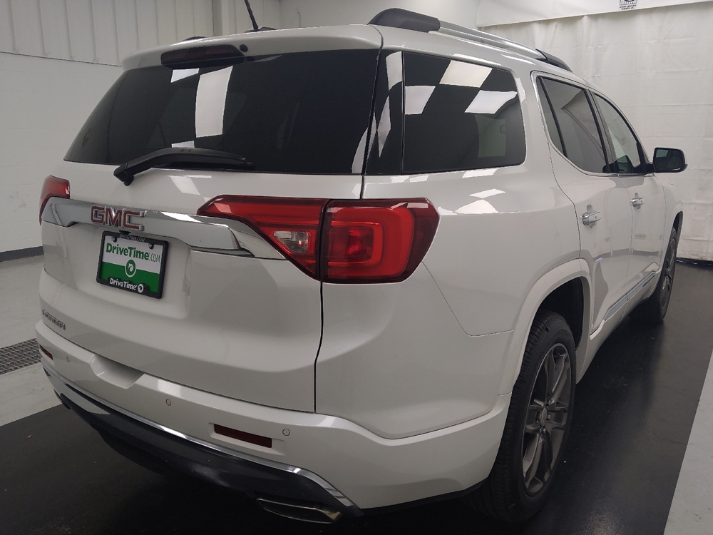 2019 GMC Acadia Denali - Photo 7