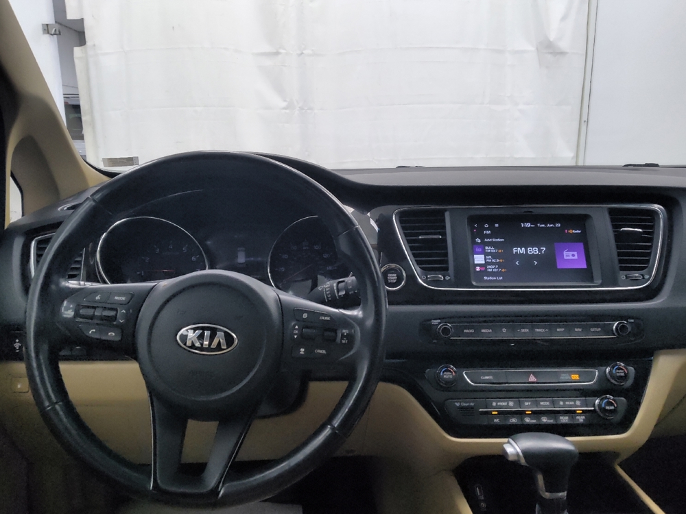 2019 Kia Sedona SX - Photo 17