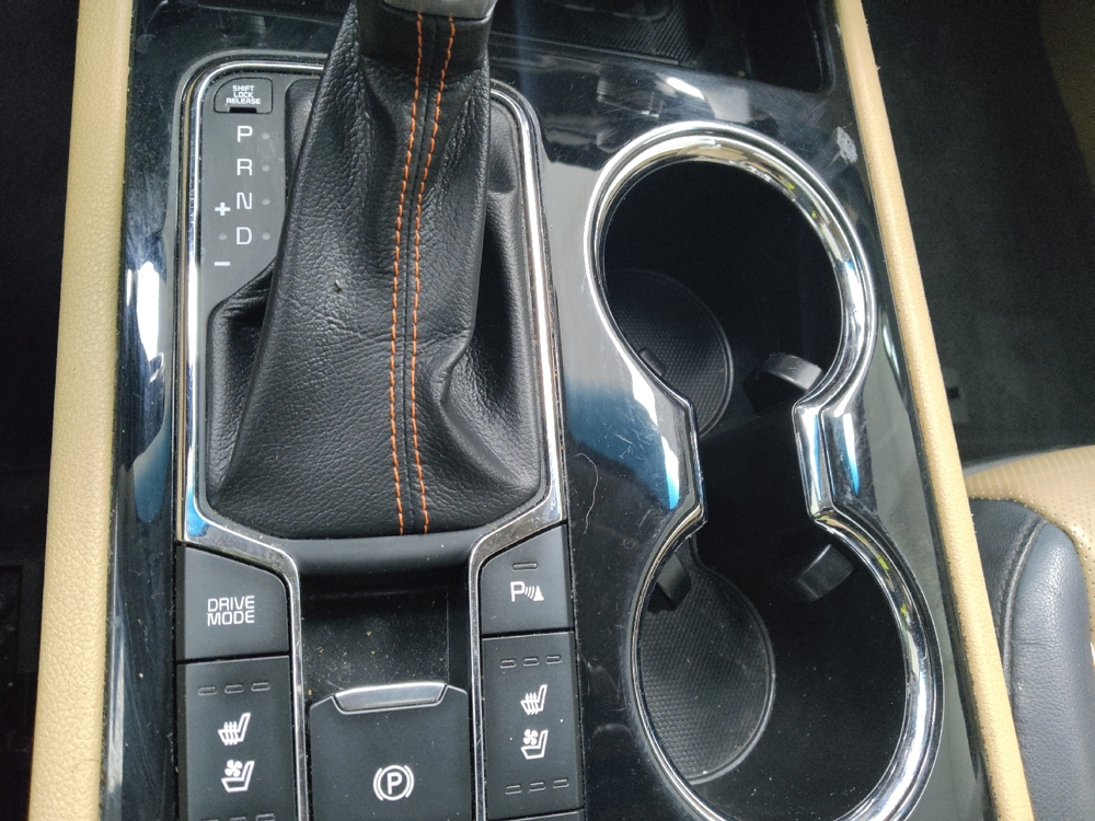 2019 Kia Sedona SX - Photo 20