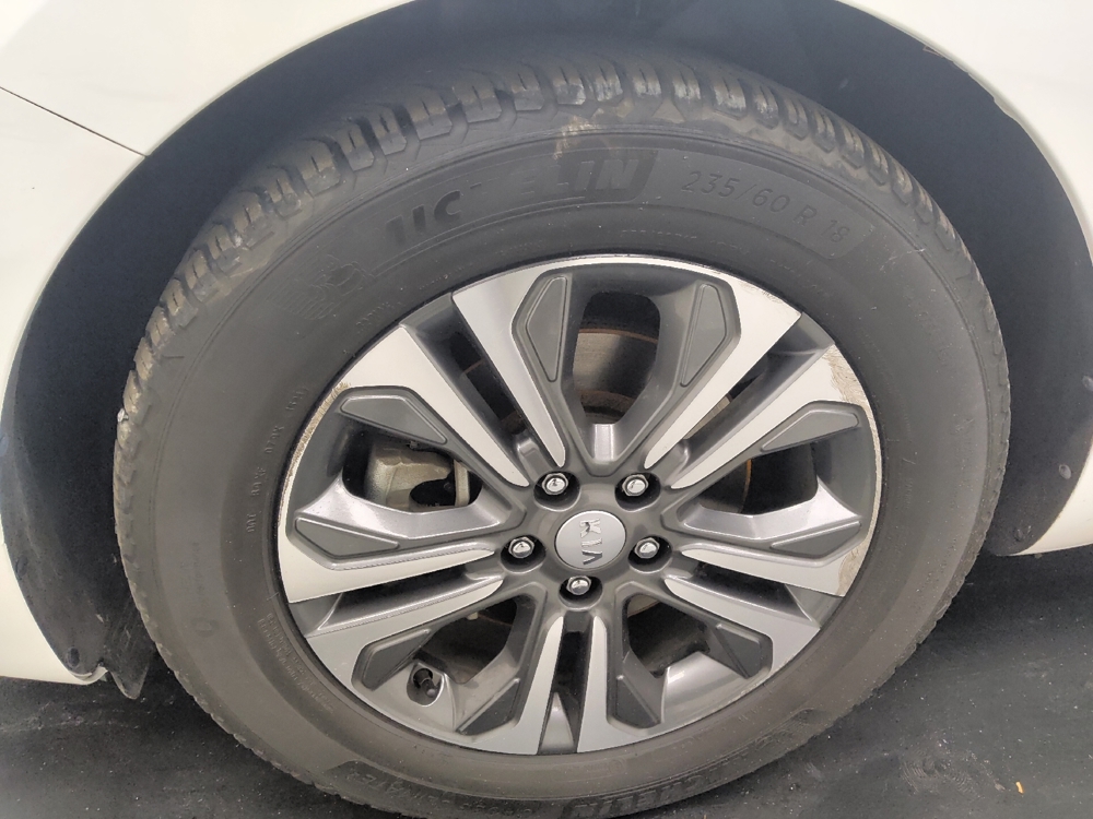 2019 Kia Sedona SX - Photo 24