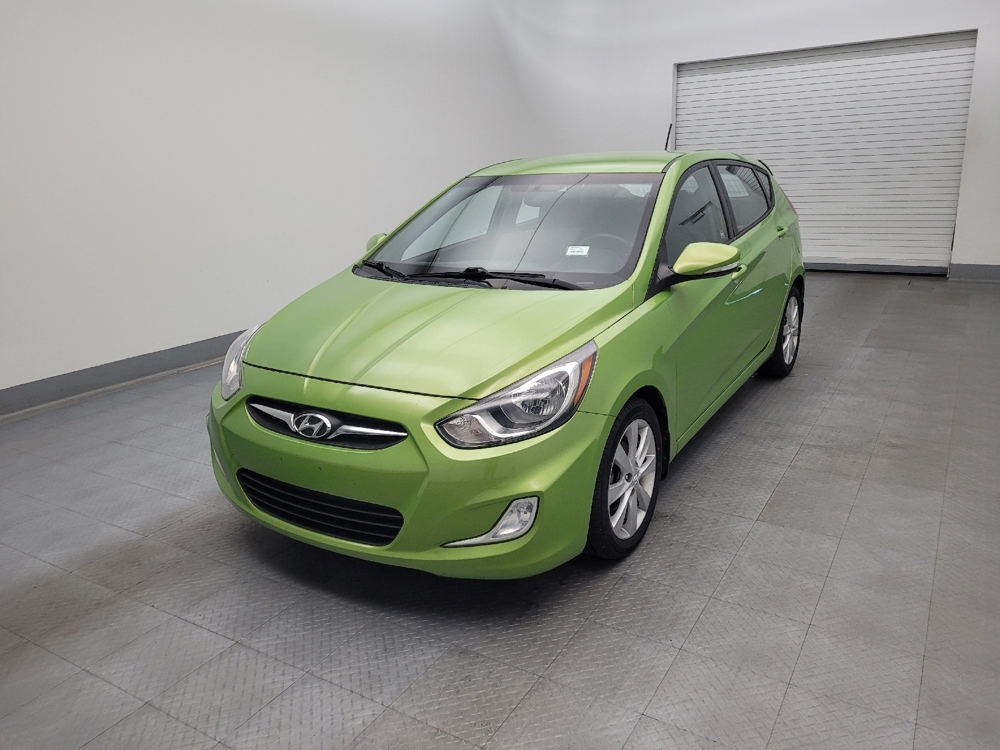 2013 Hyundai Accent SE