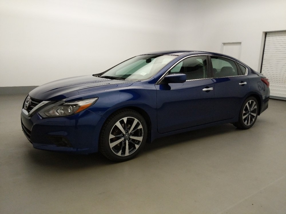 Used 2017 Nissan Altima Driver Front Bumper