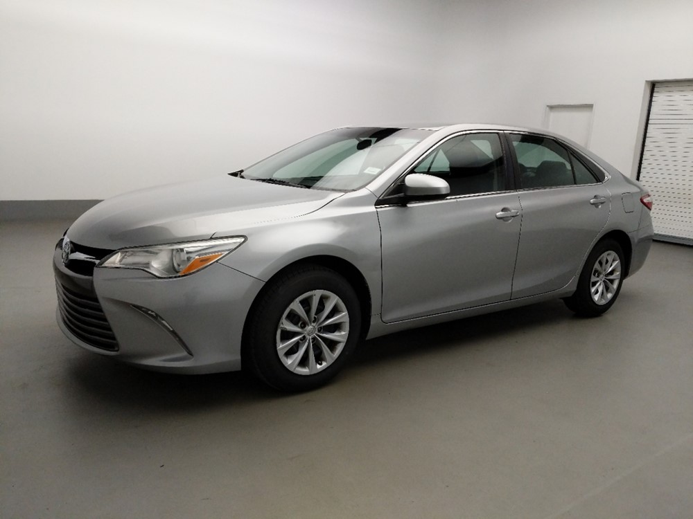 Used 2015 Toyota Camry Driver Front Bumper