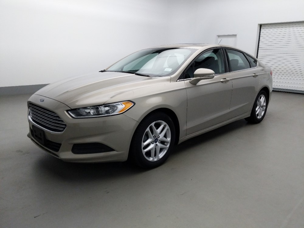 Used 2016 Ford Fusion Driver Front Bumper