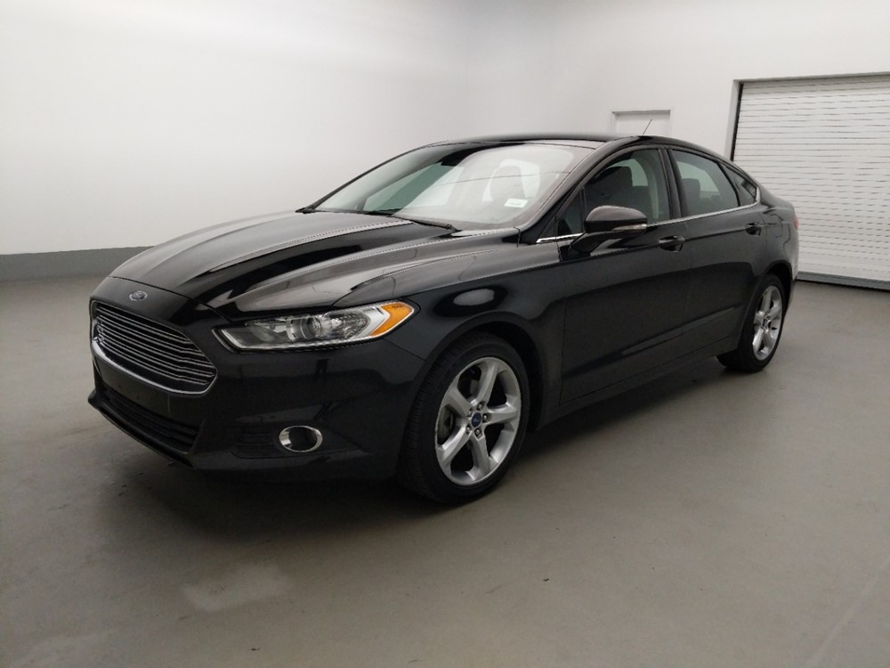Used 2016 Ford Fusion Driver Front Bumper