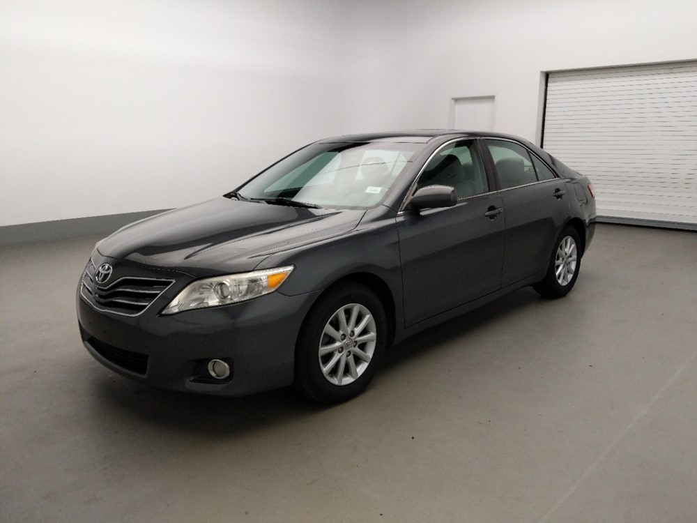 Used 2011 Toyota Camry Driver Front Bumper