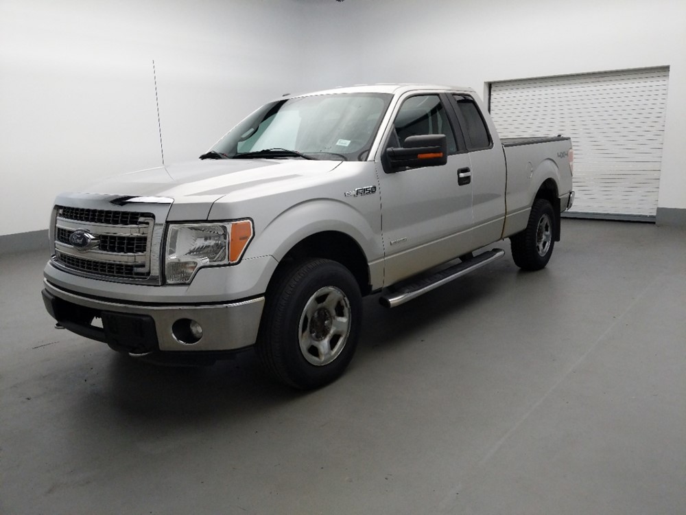 Used 2013 Ford F-150 Driver Front Bumper