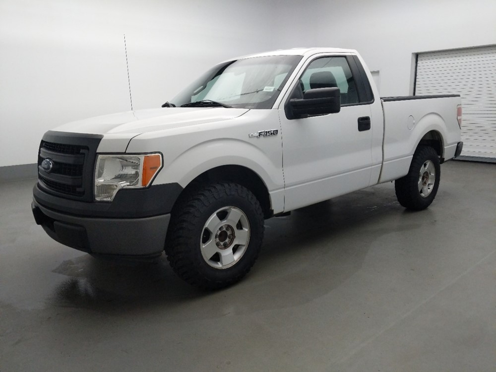 Used 2013 Ford F-150 Driver Front Bumper