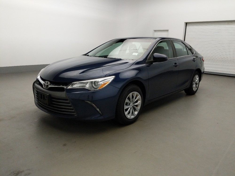 Used 2016 Toyota Camry Driver Front Bumper