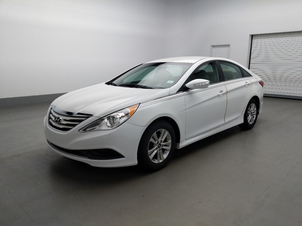 Used 2014 Hyundai Sonata Driver Front Bumper