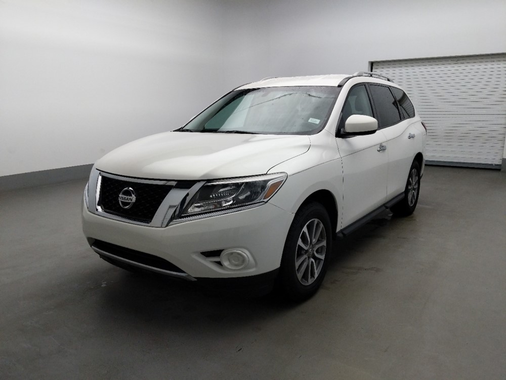 Used 2013 Nissan Pathfinder Driver Front Bumper