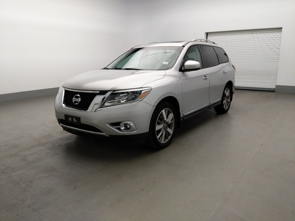 Used 2015 Nissan Pathfinder Driver Front Bumper