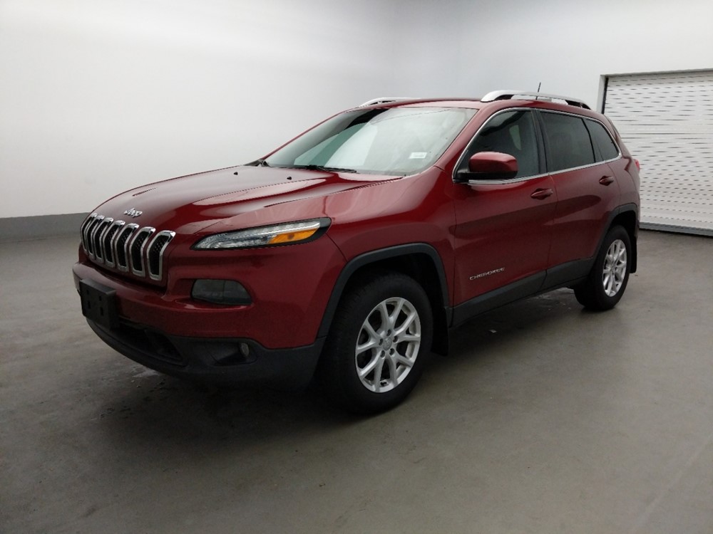 Used 2016 Jeep Cherokee Driver Front Bumper