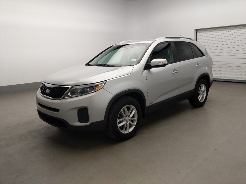 Used 2014 Kia Sorento Driver Front Bumper