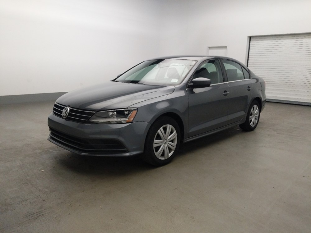 Used 2017 Volkswagen Jetta Driver Front Bumper