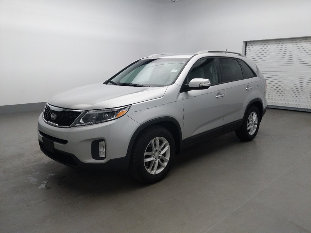 Used 2015 Kia Sorento Driver Front Bumper