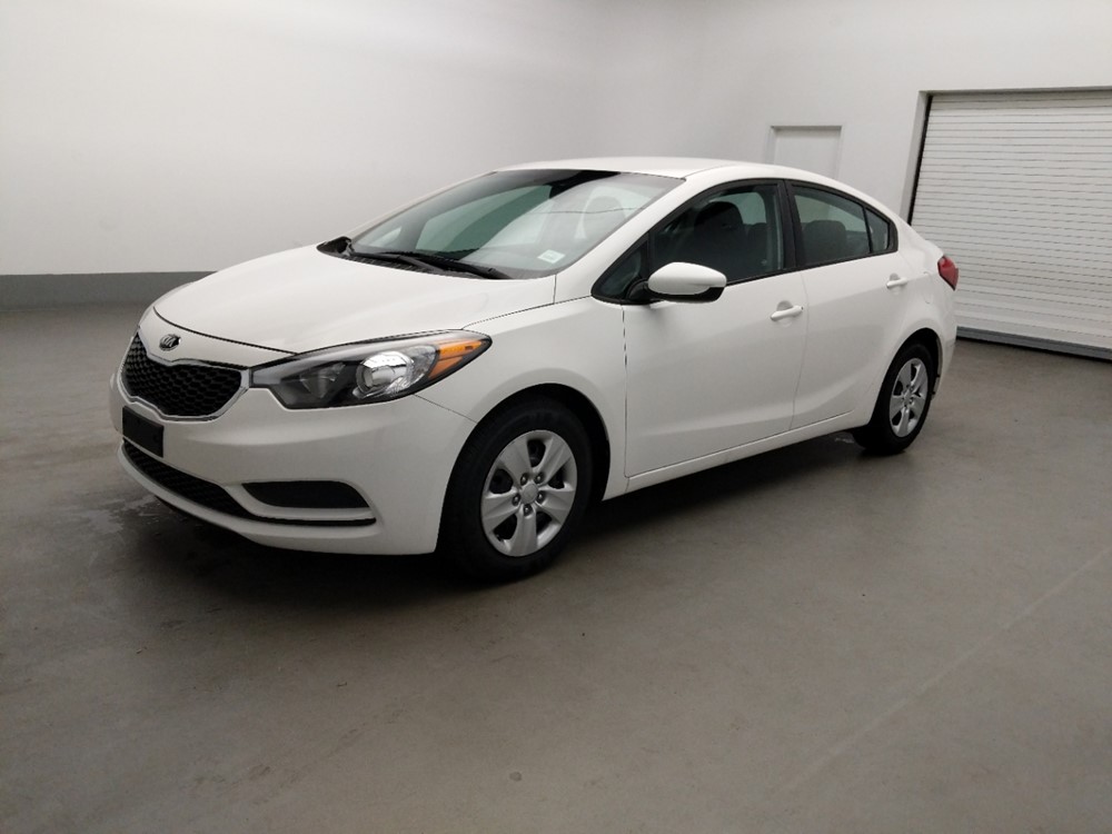 Used 2016 Kia Forte Driver Front Bumper